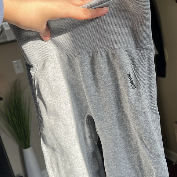 Gymshark seamless gray leggings - Picture 3 of 4